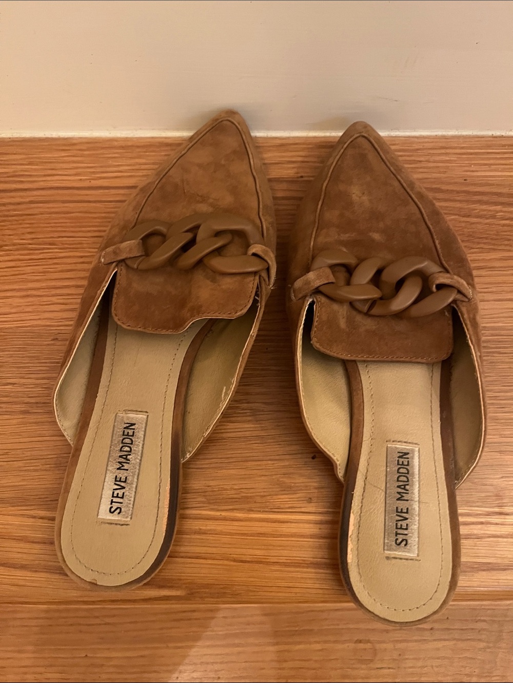 Steve Madden Tan Suede Pointed- Toe Chain-Trim Mules